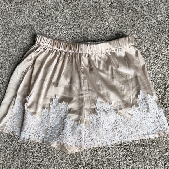 Pants - Cream Lace Trim bloomer shorts